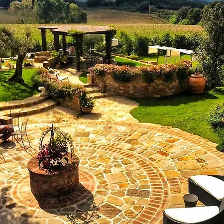 Villa Casale Bella 8&4, Emma *