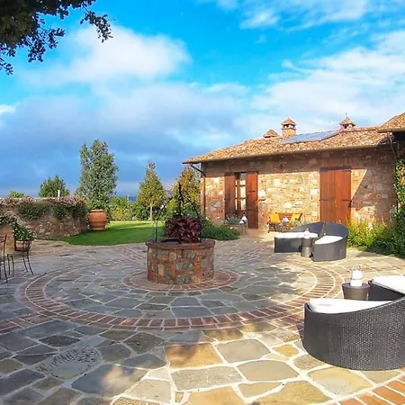 Casale Bella 8&4, Emma