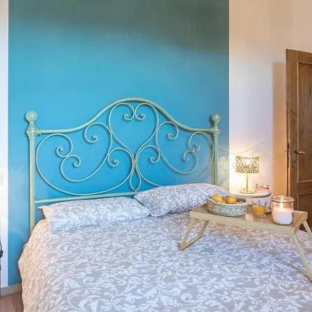 Villa Casale Bella 8&4, Emma